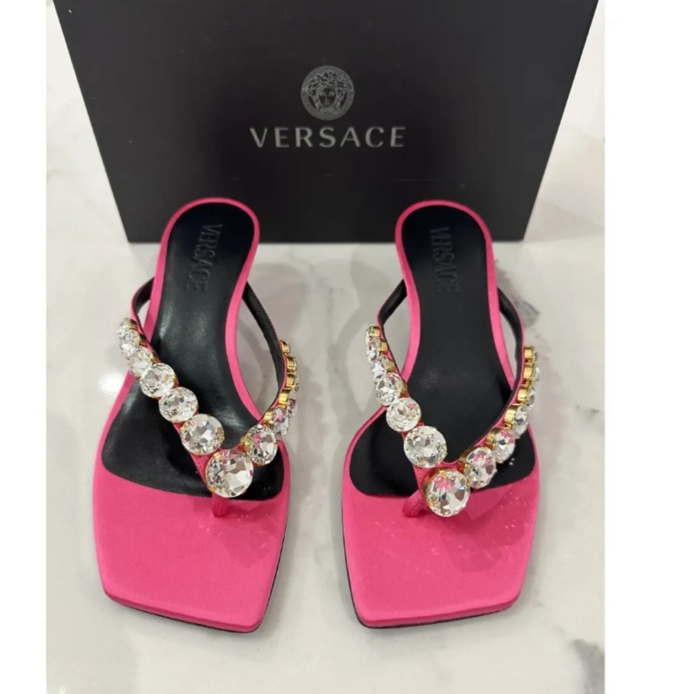 NWT Versace55mm crystal-embellished thong mules 8.5B US. 38 1/2 Satin Pink. - Picture 4 of 5